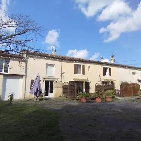 Dom wakacyjny De L'abreuvoir Saint-Gauderic